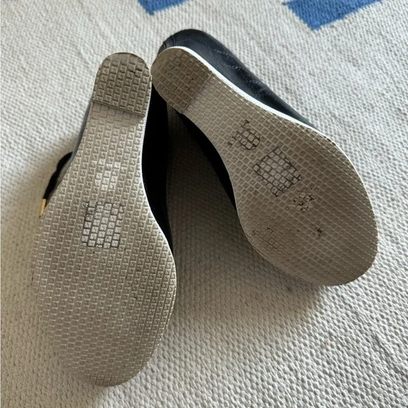 L.A.M.B. embossed logo wedge sneakers - Picture 6 of 7